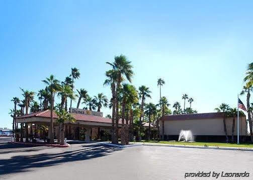 Ramada By Wyndham Yuma Motel Luaran gambar