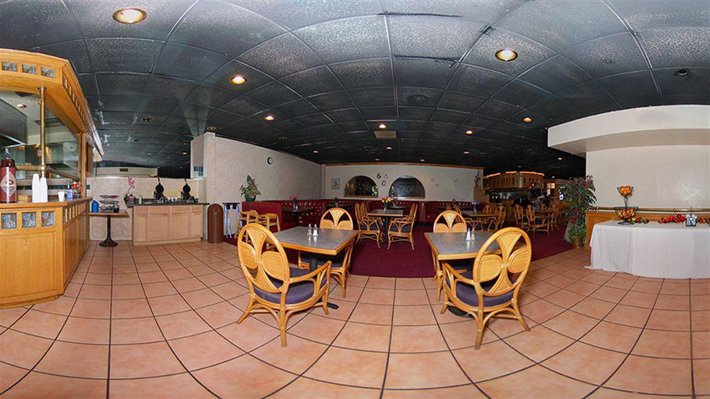 Ramada By Wyndham Yuma Motel Luaran gambar