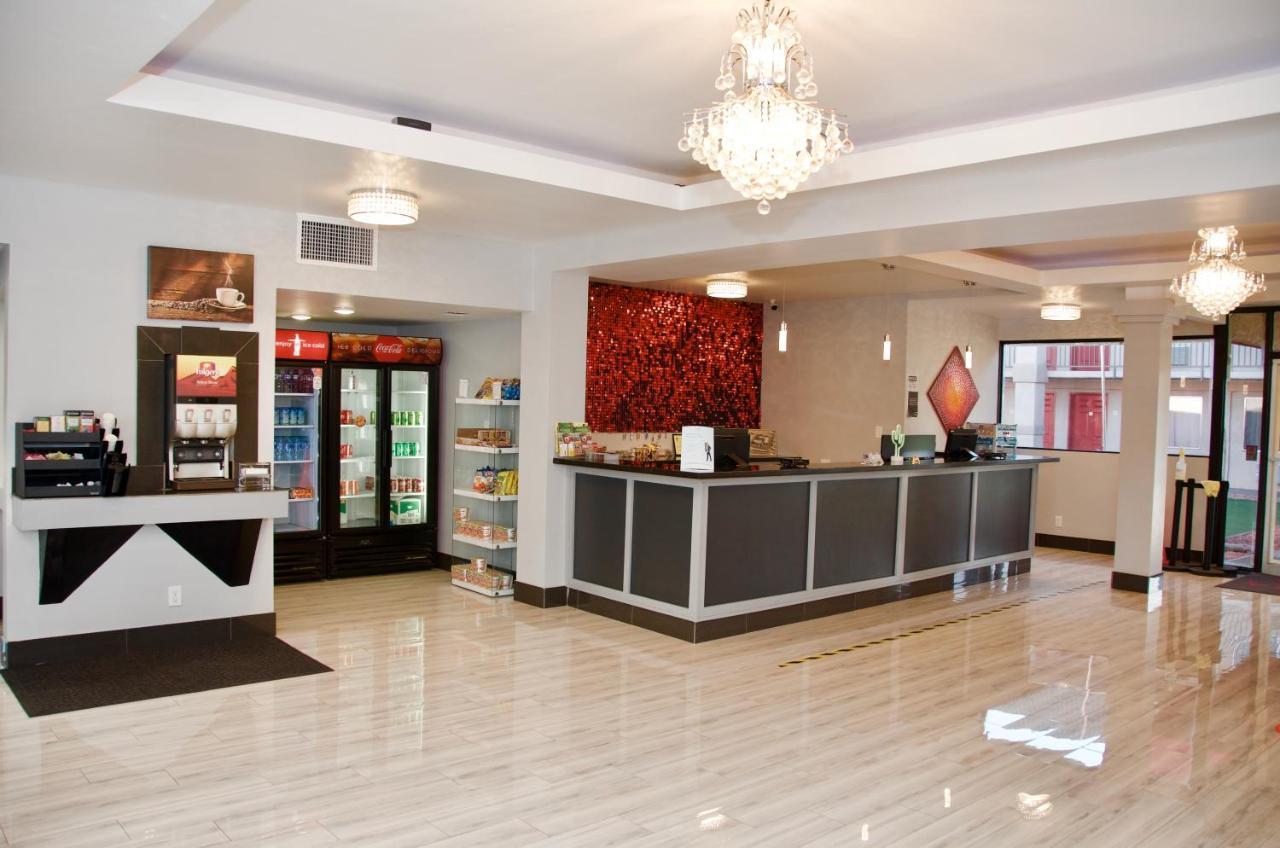Ramada By Wyndham Yuma Motel Luaran gambar